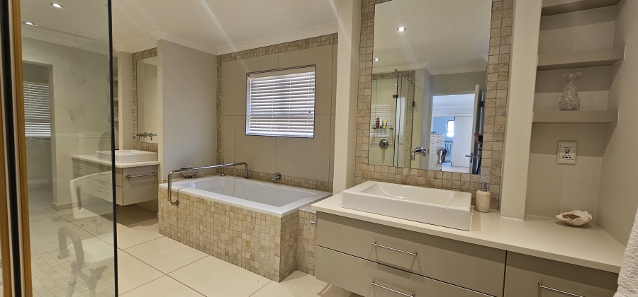 3 Bedroom Property for Sale in Langebaan Country Estate Western Cape